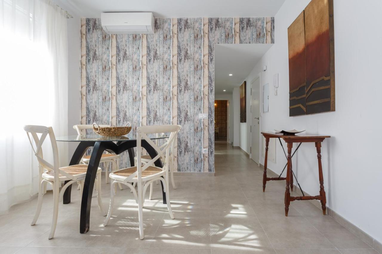 Apartment Atico Del Romantico Gaditano By Cadiz4rentals *