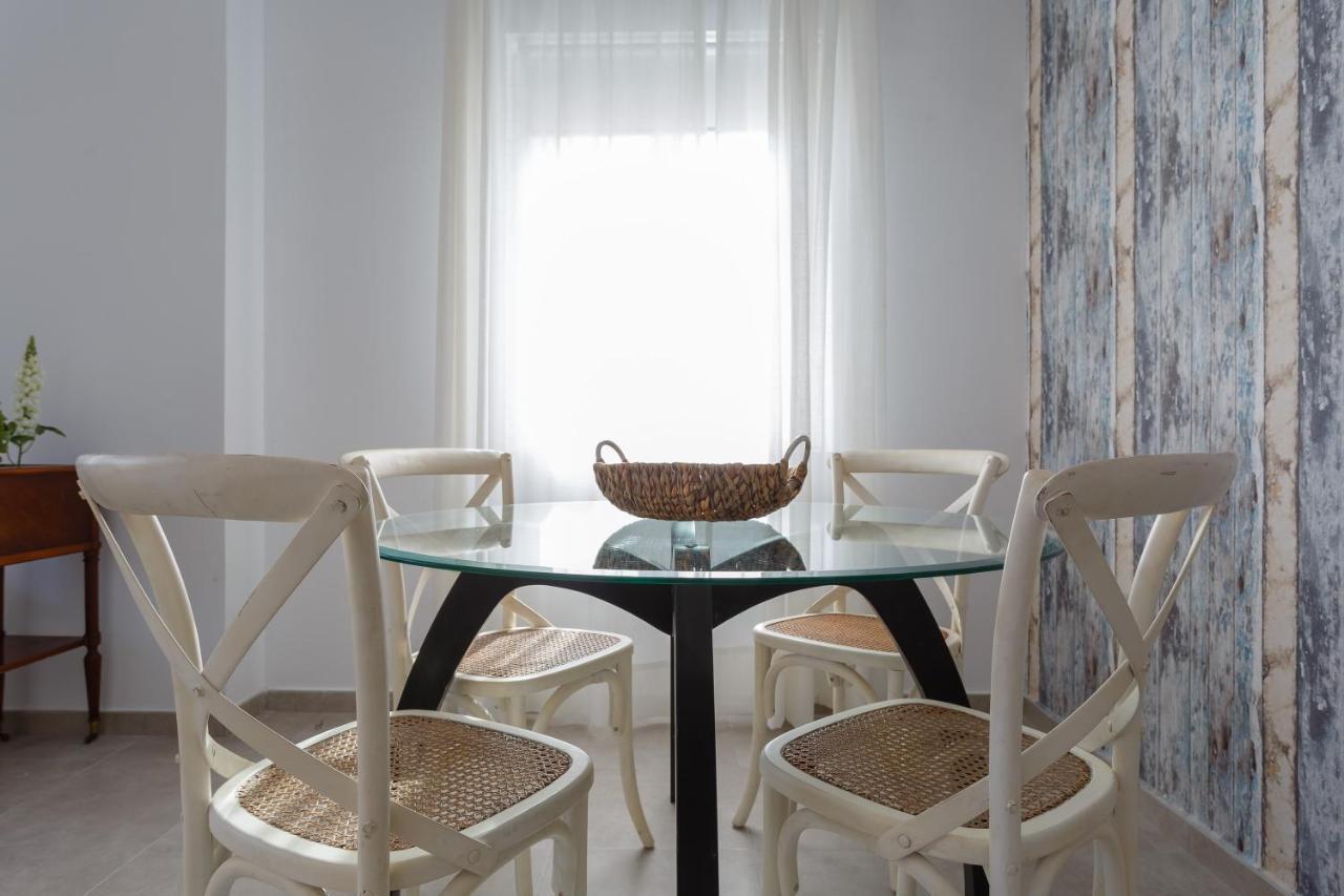 Atico Del Romantico Gaditano By Cadiz4rentals Apartment *